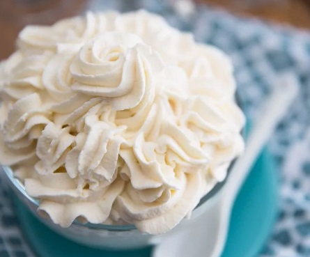 Взбитые сливки